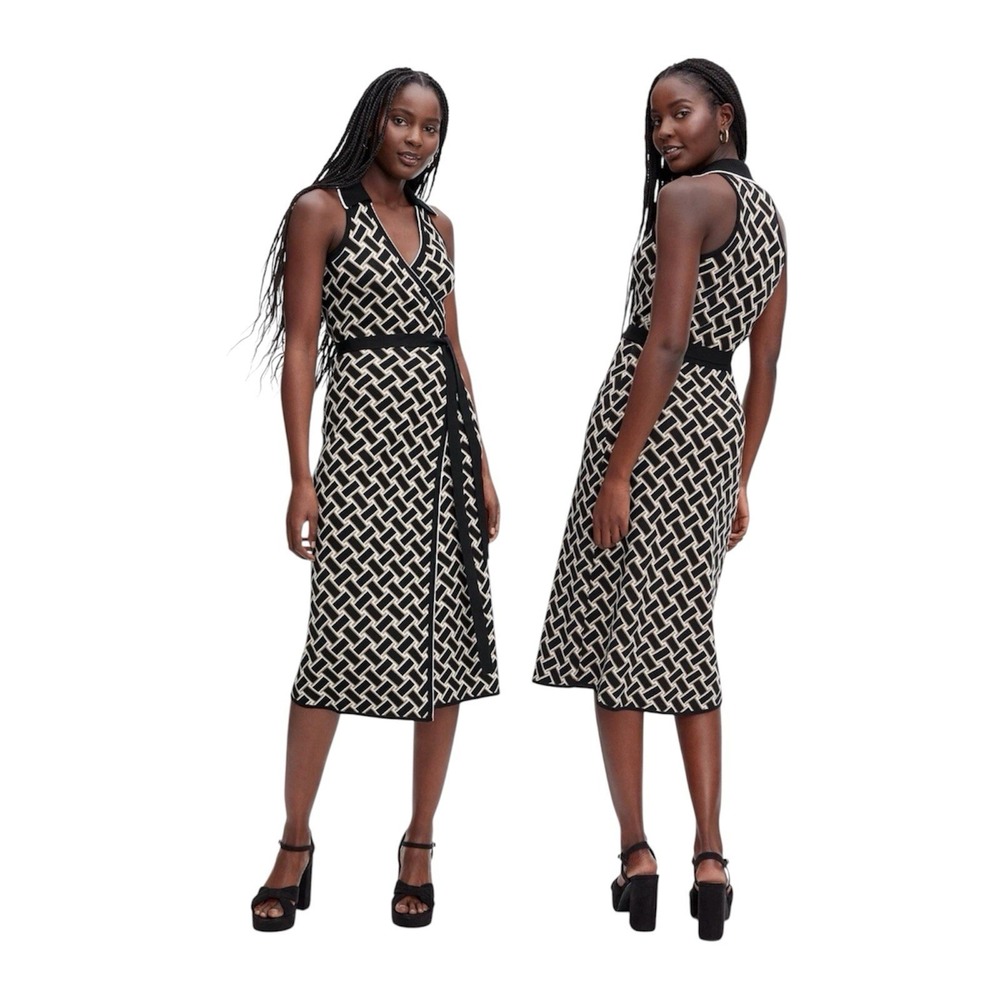 Diane Von Furstenberg x Target Wrap Sweater Dress NWT Sz M Collared Neutral Midi